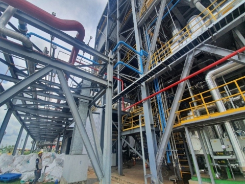 NHÀ MÁY SẢN XUẤT DÂY LỐP XE